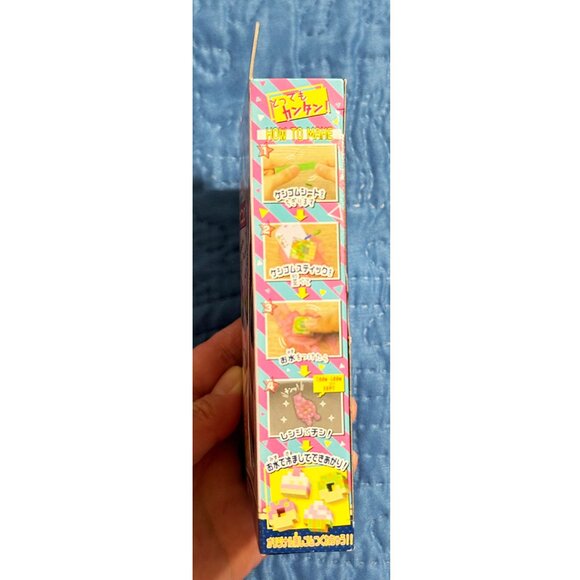 Bandai Japan Keshigomu Kawaii DIY Sweets Erasers Kit - Picture 2 of 4